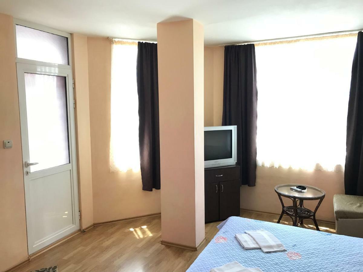 Мотел Сити Plovdiv Buitenkant foto